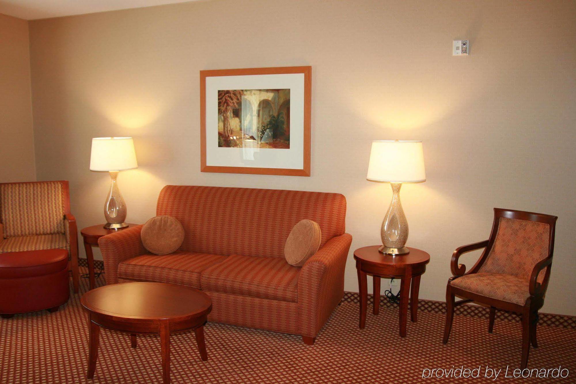 Hilton Garden Inn Mystic/Groton Room photo